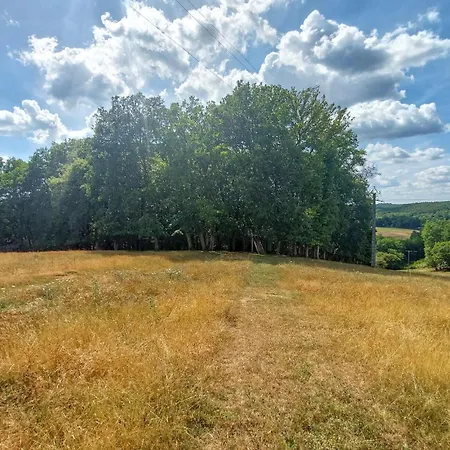 1 Bedroom Pet Friendly In Holiday home *