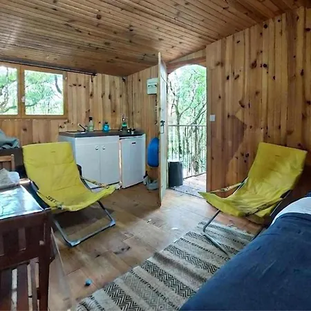 1 Bedroom Pet Friendly In